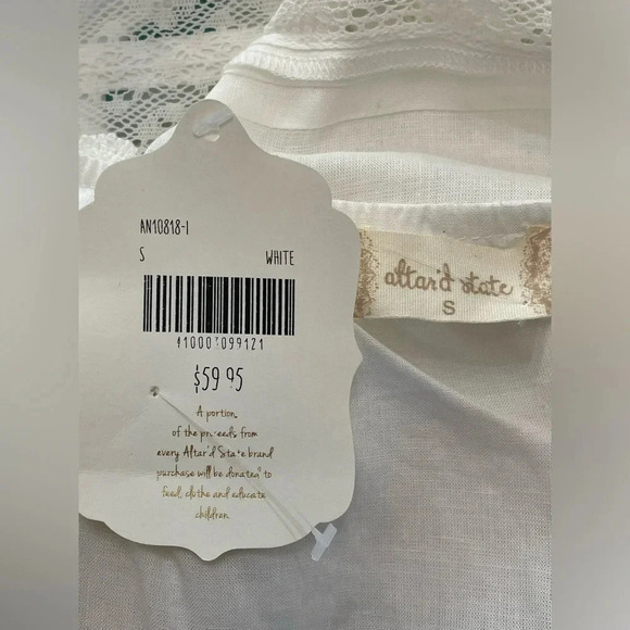 🤍 Altar’d State White Tank NWT Small - Picture 5 of 6